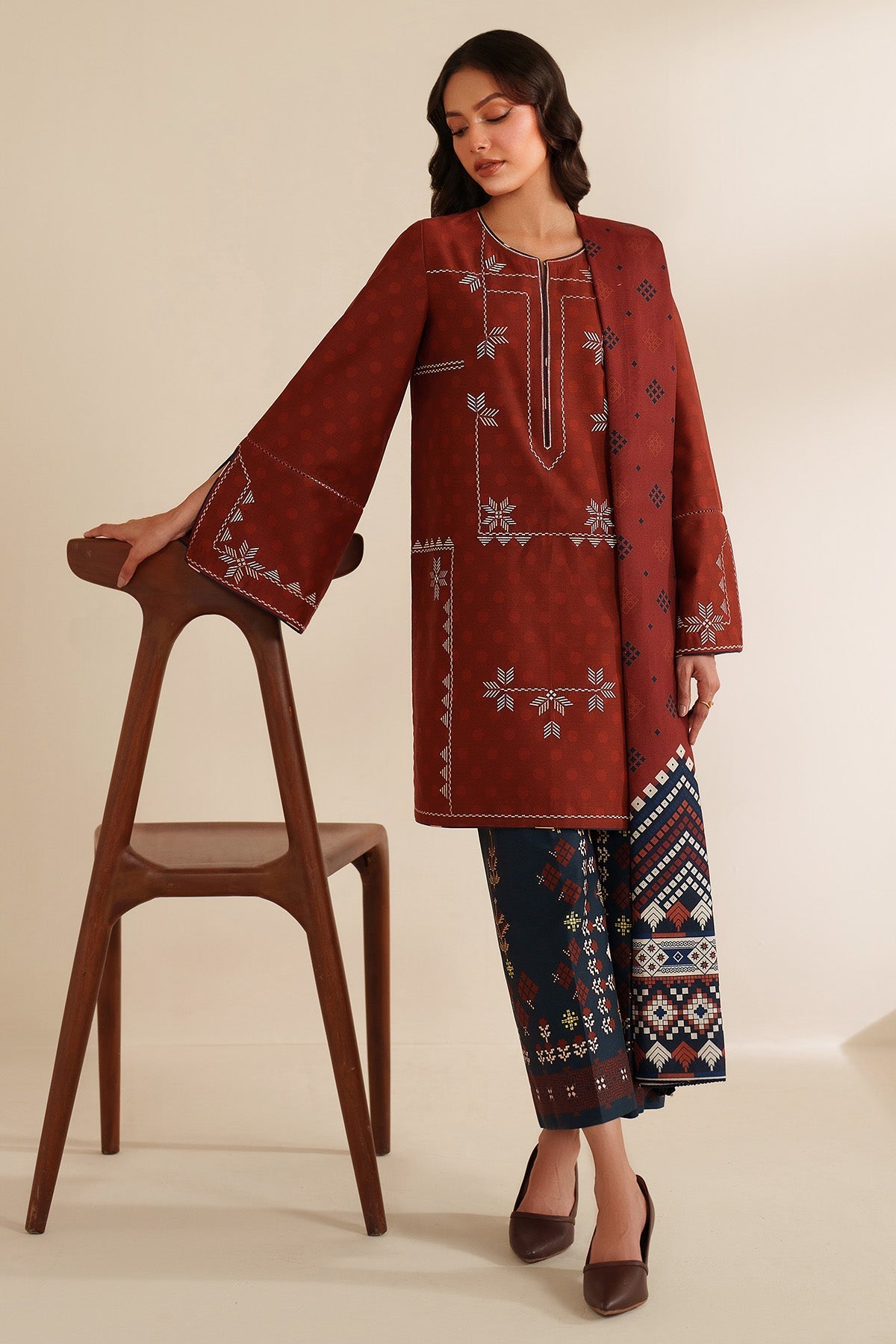 Jazmin | Winter 25 | UW-0194-6