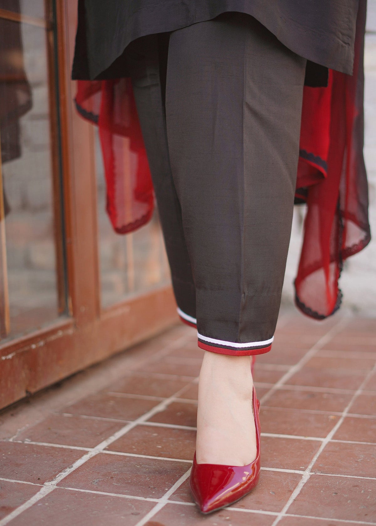 Fozia Khalid | Silk Spire | NOIR -  Fozia Khalid Ladies Clothes - Original Designer Dress - House of Maryam