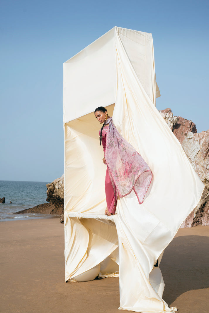 Florent | Luxury Lawn 26 | FLL - 1A, image 3
