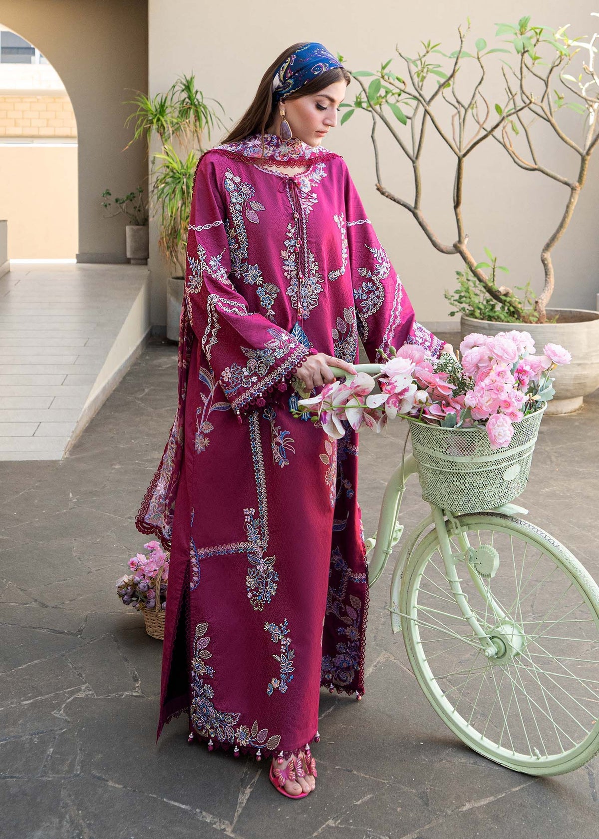 Kanwal Malik | Mira Summer Lawn 26 | Kaia, image 5