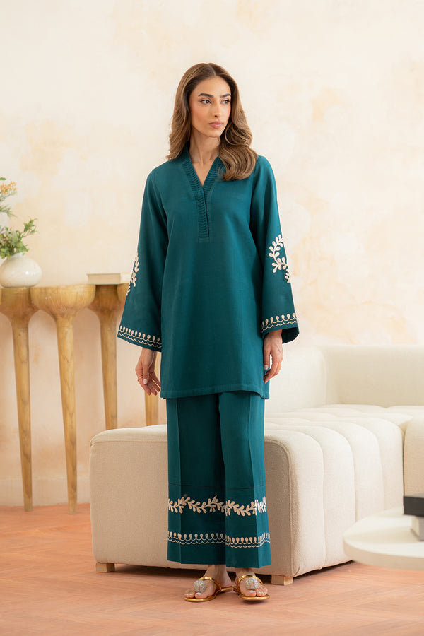 Sahar | Pret Essentials Winter 25 | Emerald Tide-4
