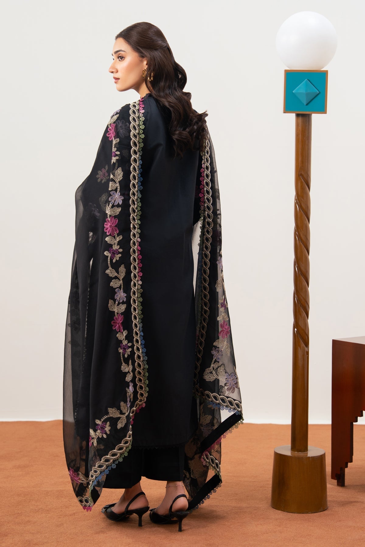 Xenia Formals | Namah Lawn 26 | REVER BLOOM-2