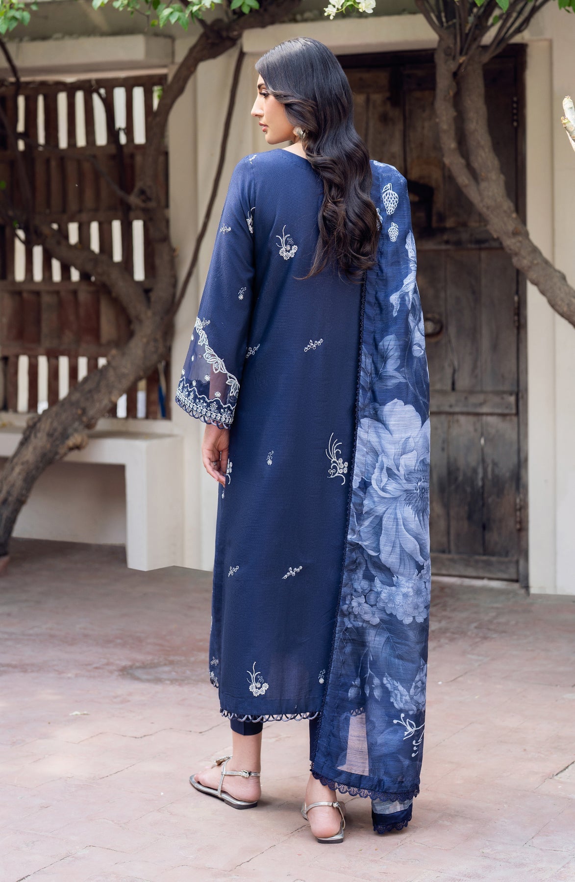 Zarif | Nura Textured Lawn 25 | SEERUM -  Zarif Ladies Clothes - Original Designer Dress - House of Maryam
