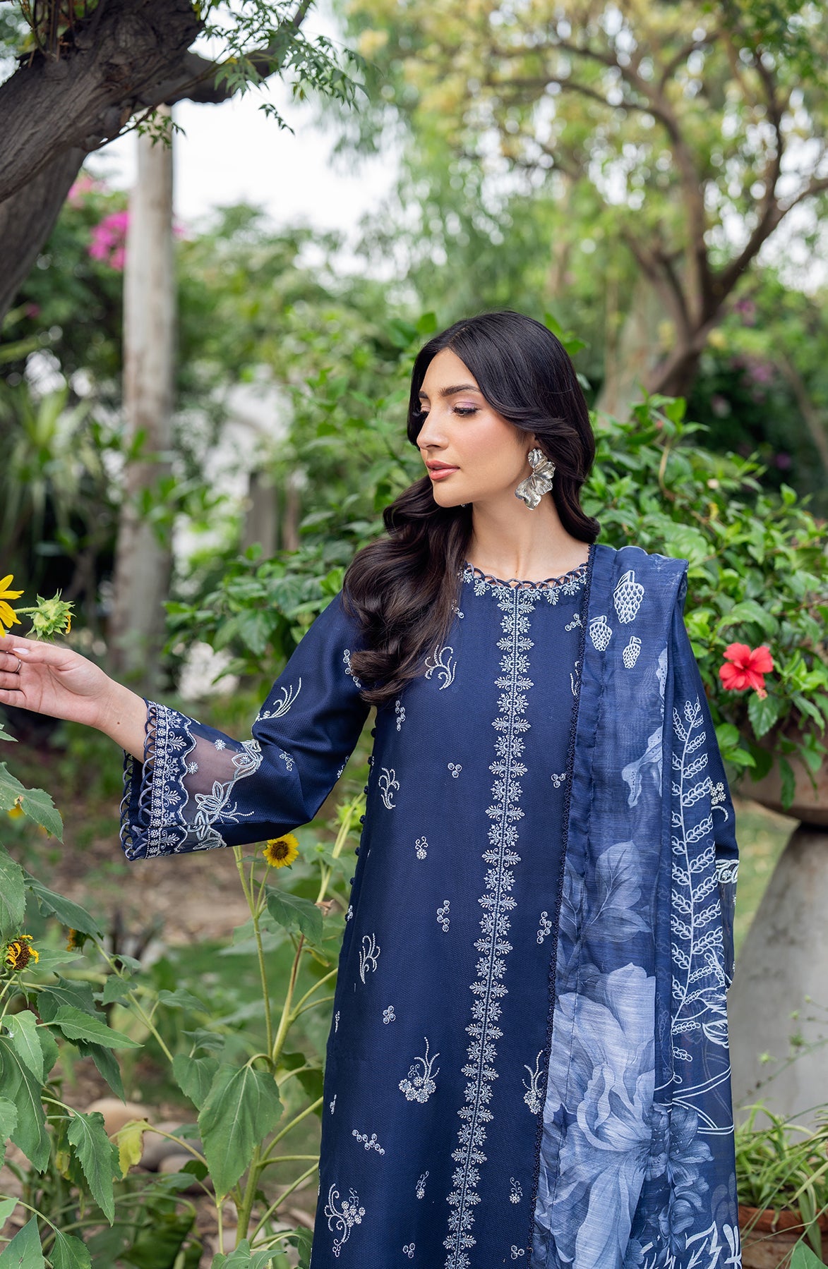 Zarif | Nura Textured Lawn 25 | SEERUM -  Zarif Ladies Clothes - Original Designer Dress - House of Maryam