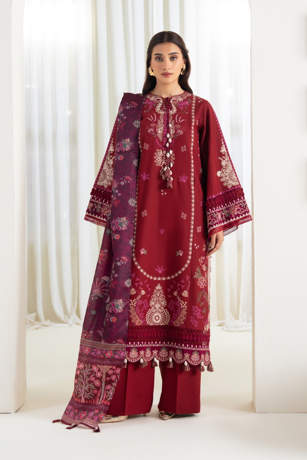 Xenia Formals | Namah Lawn 26 | EMBRACE, image 10