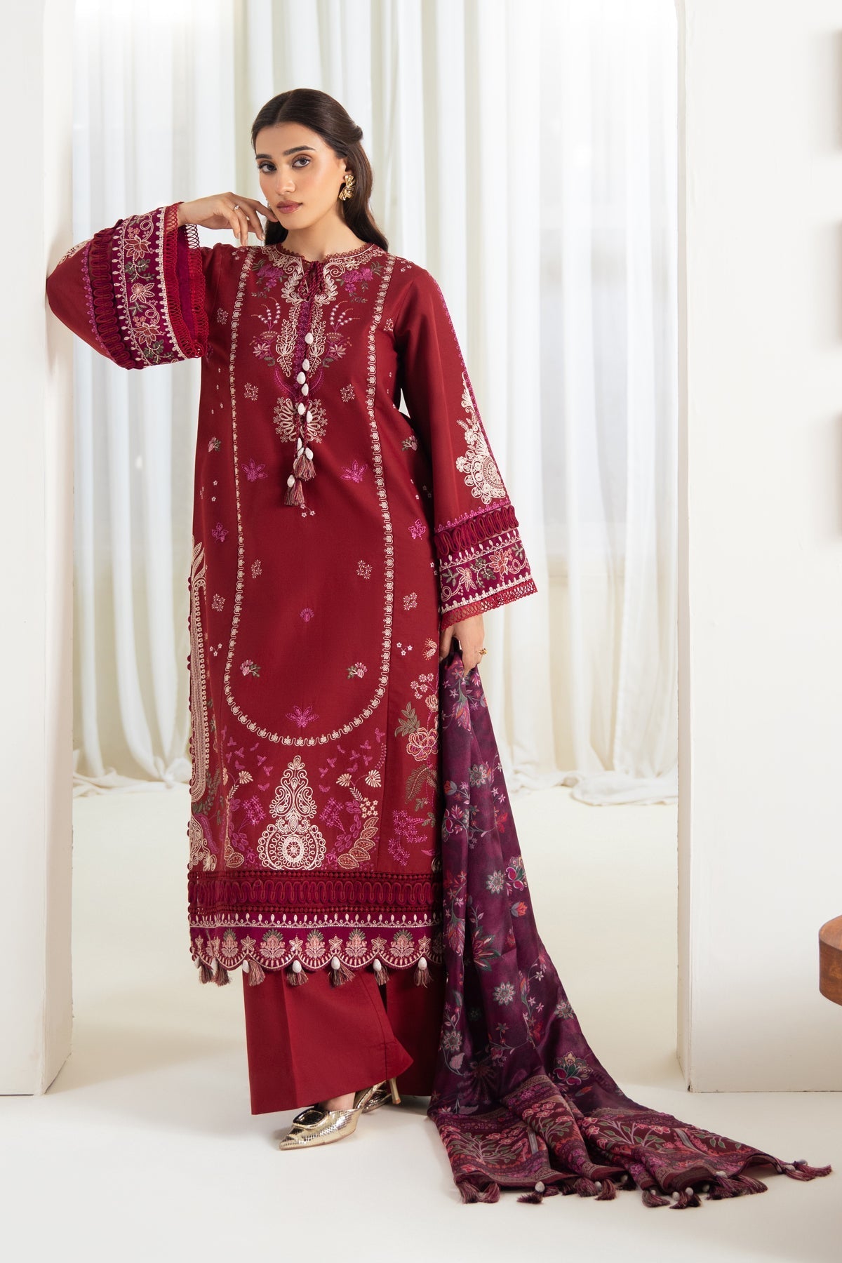 Xenia Formals | Namah Lawn 26 | EMBRACE-8