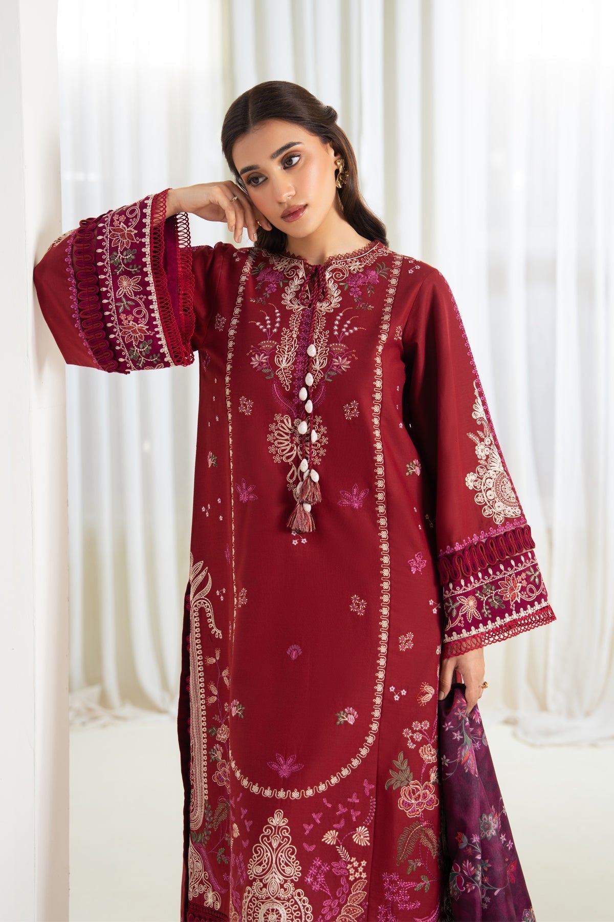Xenia Formals | Namah Lawn 26 | EMBRACE-4