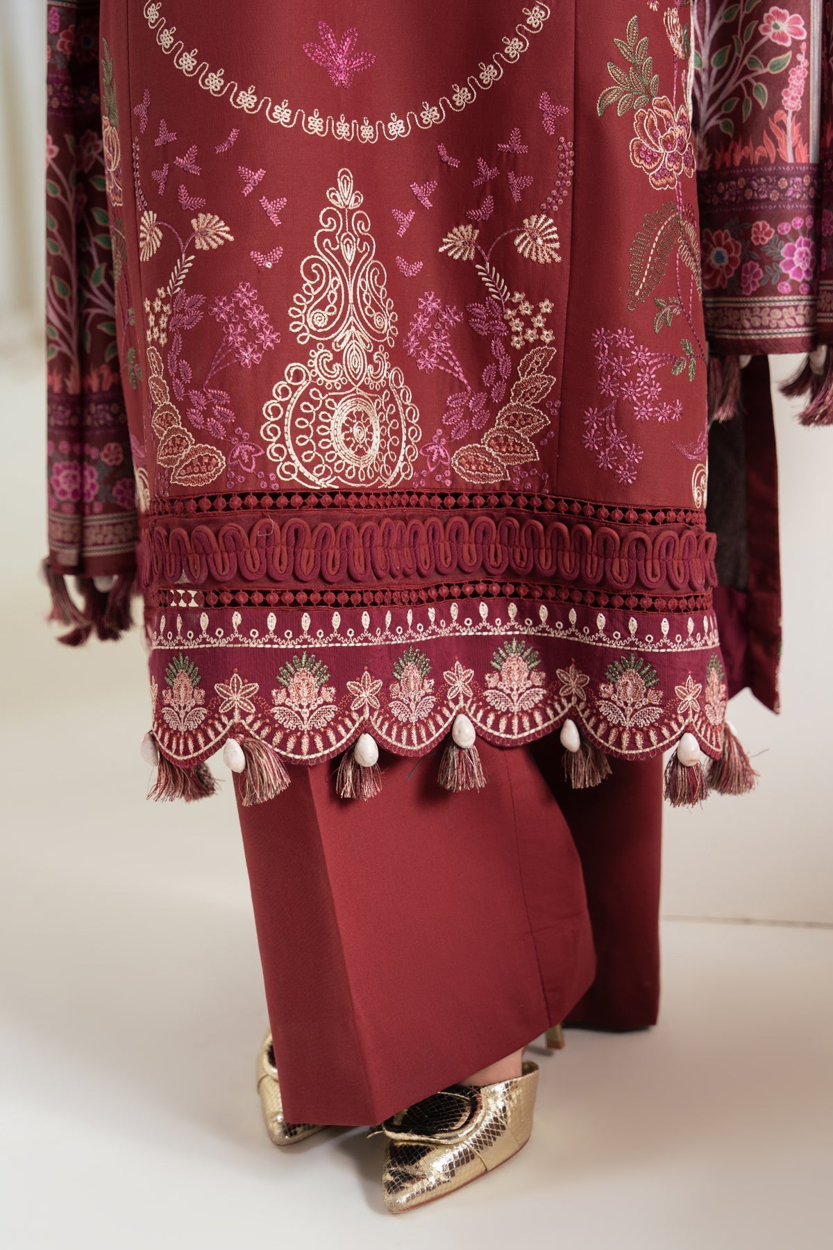 Xenia Formals | Namah Lawn 26 | EMBRACE-7