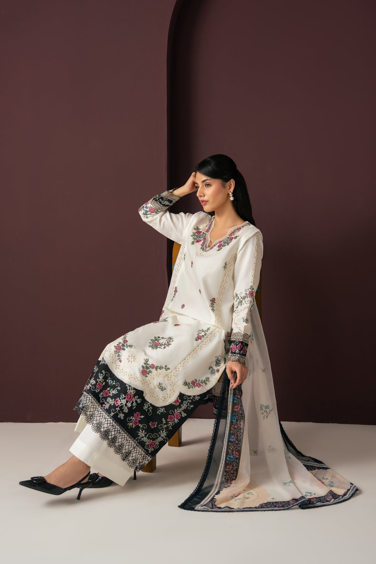 Xenia Formals | Namah Lawn 26 | ECLIPSE, image 9