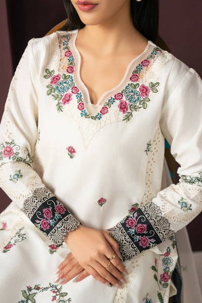 Xenia Formals | Namah Lawn 26 | ECLIPSE