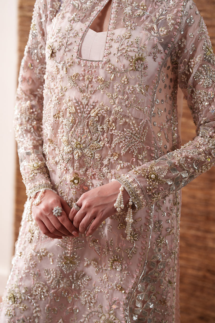Emaan Adeel | Starlit Jewels | Pearl Essence, image 3