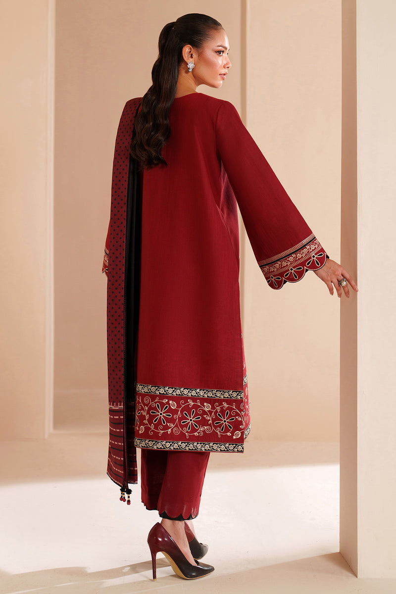 Jazmin | Winter 25 | UW-0235-2