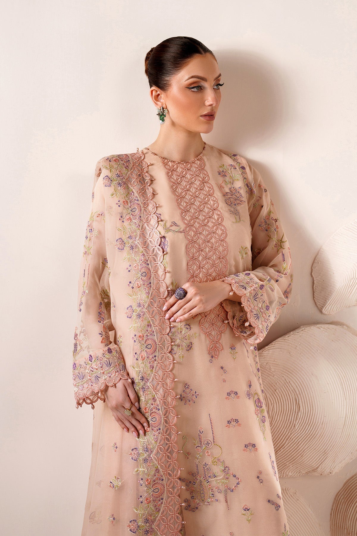 Alizeh | Threads Eid Festive Edit 26 | AF-BDHG-5043-Diana, image 4