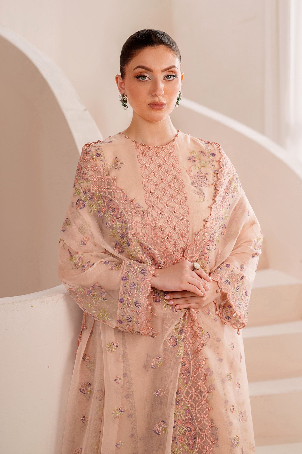 Alizeh | Threads Eid Festive Edit 26 | AF-BDHG-5043-Diana, image 3