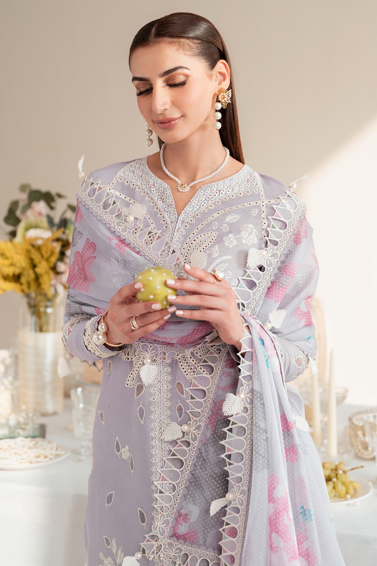 Jazmin | Iris Luxury Lawn 25 | IL'25-D06 -  Jazmin Ladies Clothes - Original Designer Dress - House of Maryam