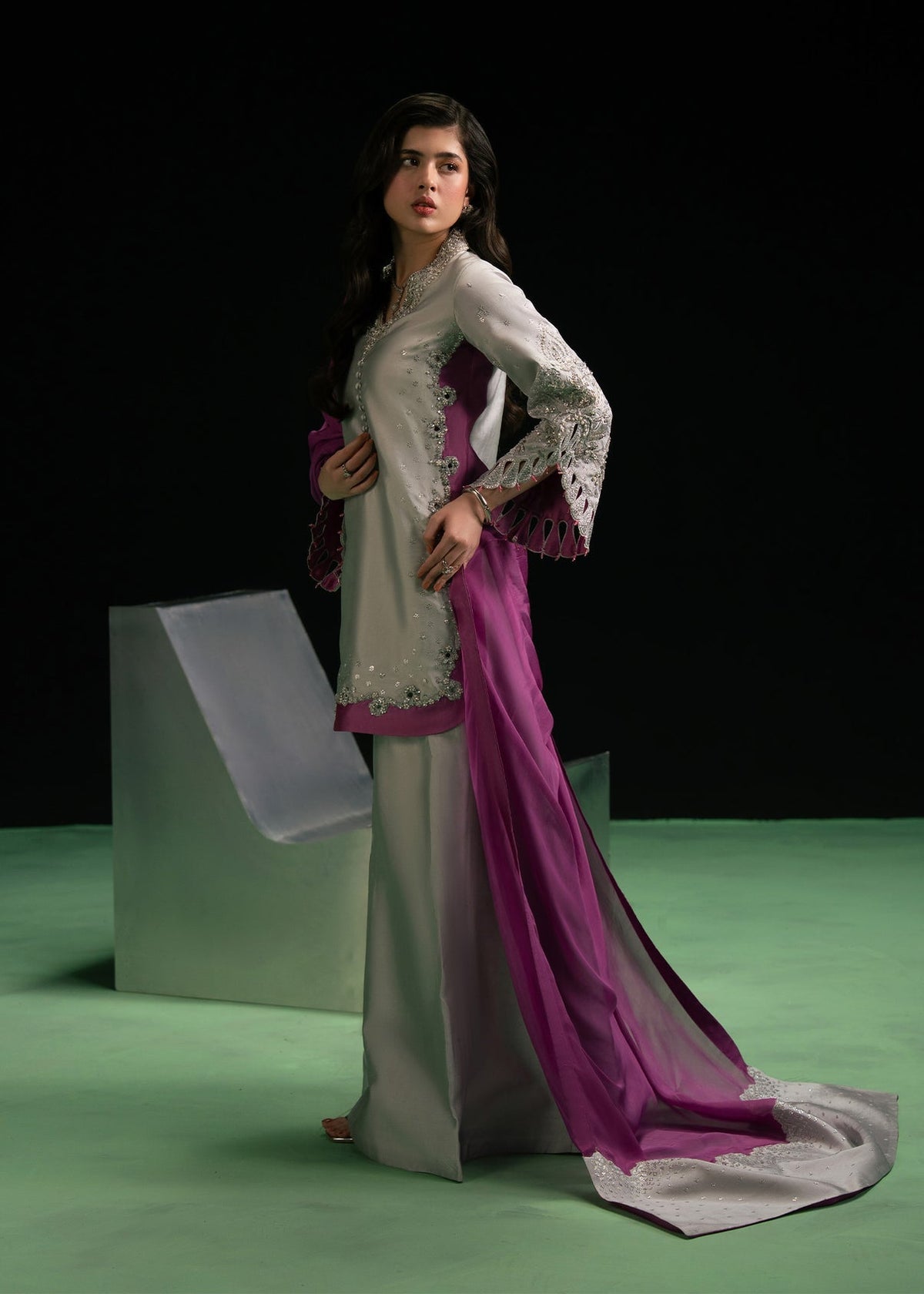 Dastoor | Leia Luxury Pret 26 | Eternity, image 4