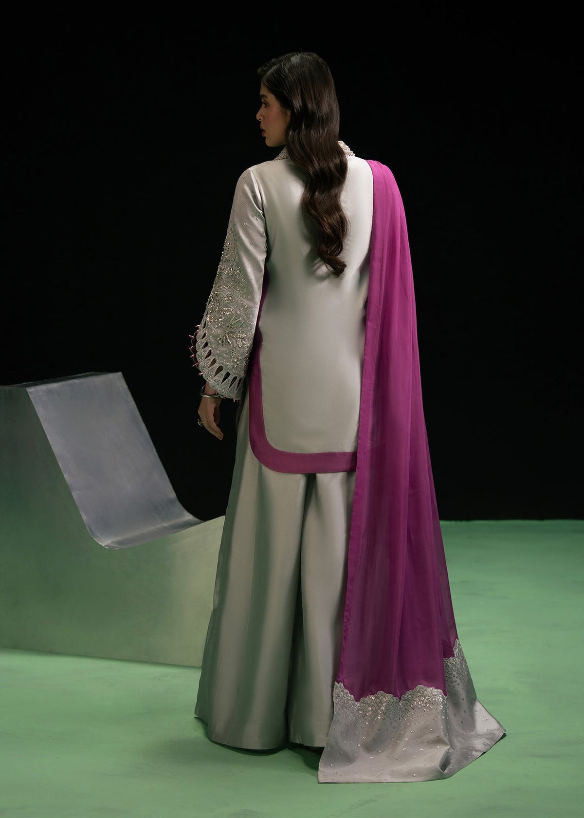 Dastoor | Leia Luxury Pret 26 | Eternity, image 2