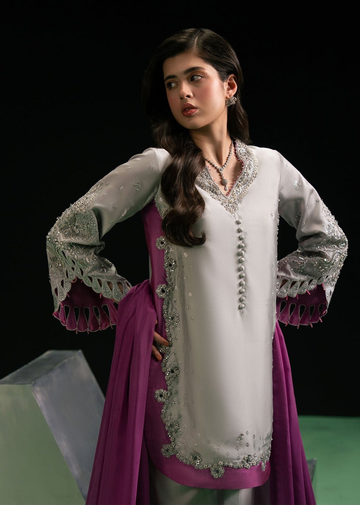 Dastoor | Leia Luxury Pret 26 | Eternity, image 3