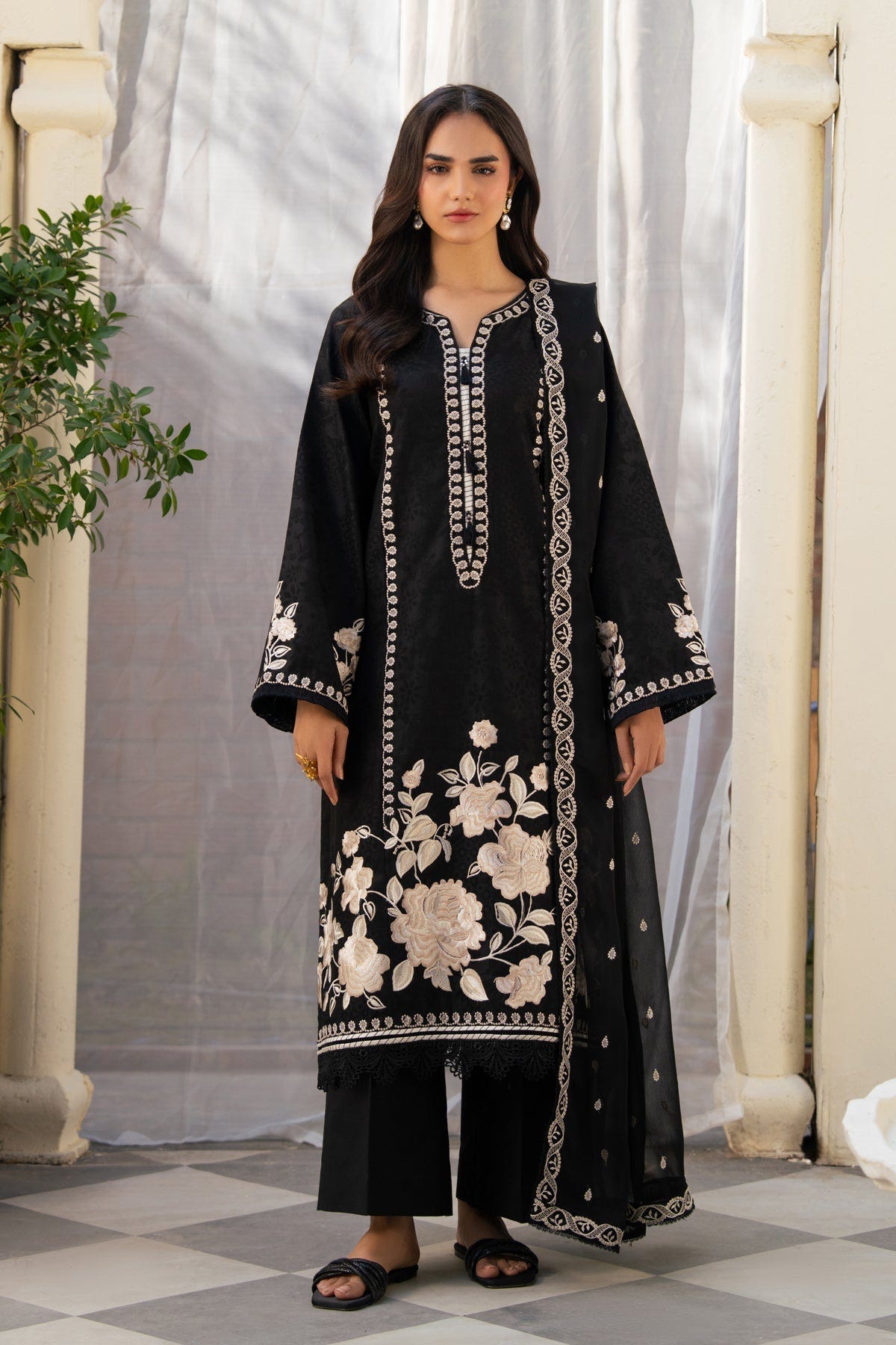 Xenia Formals | The Eid Edit | AMARIS