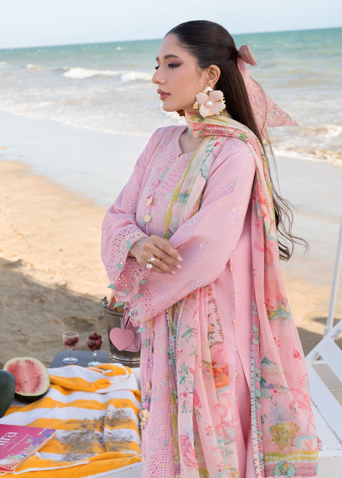 Kanwal Malik | Mira Summer Lawn 26 | Rosee-5