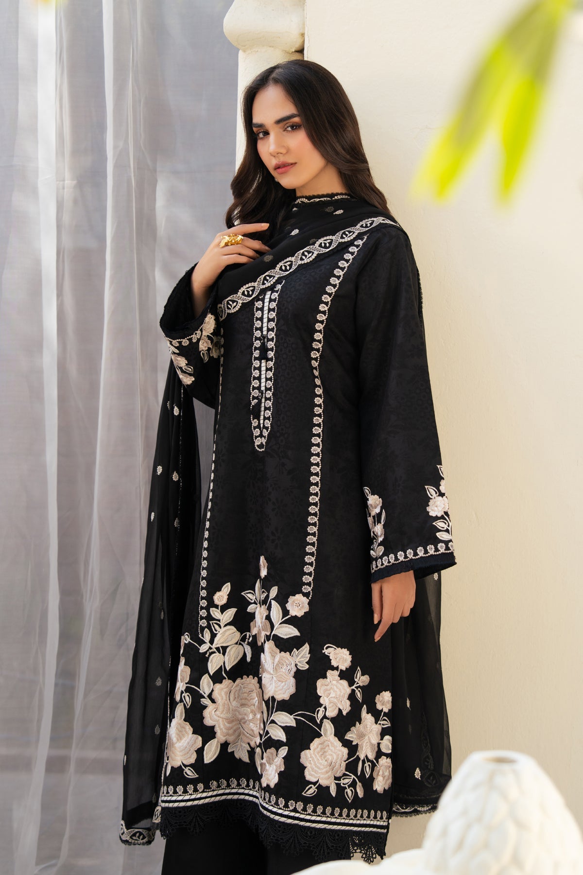 Xenia Formals | The Eid Edit | AMARIS, image 5
