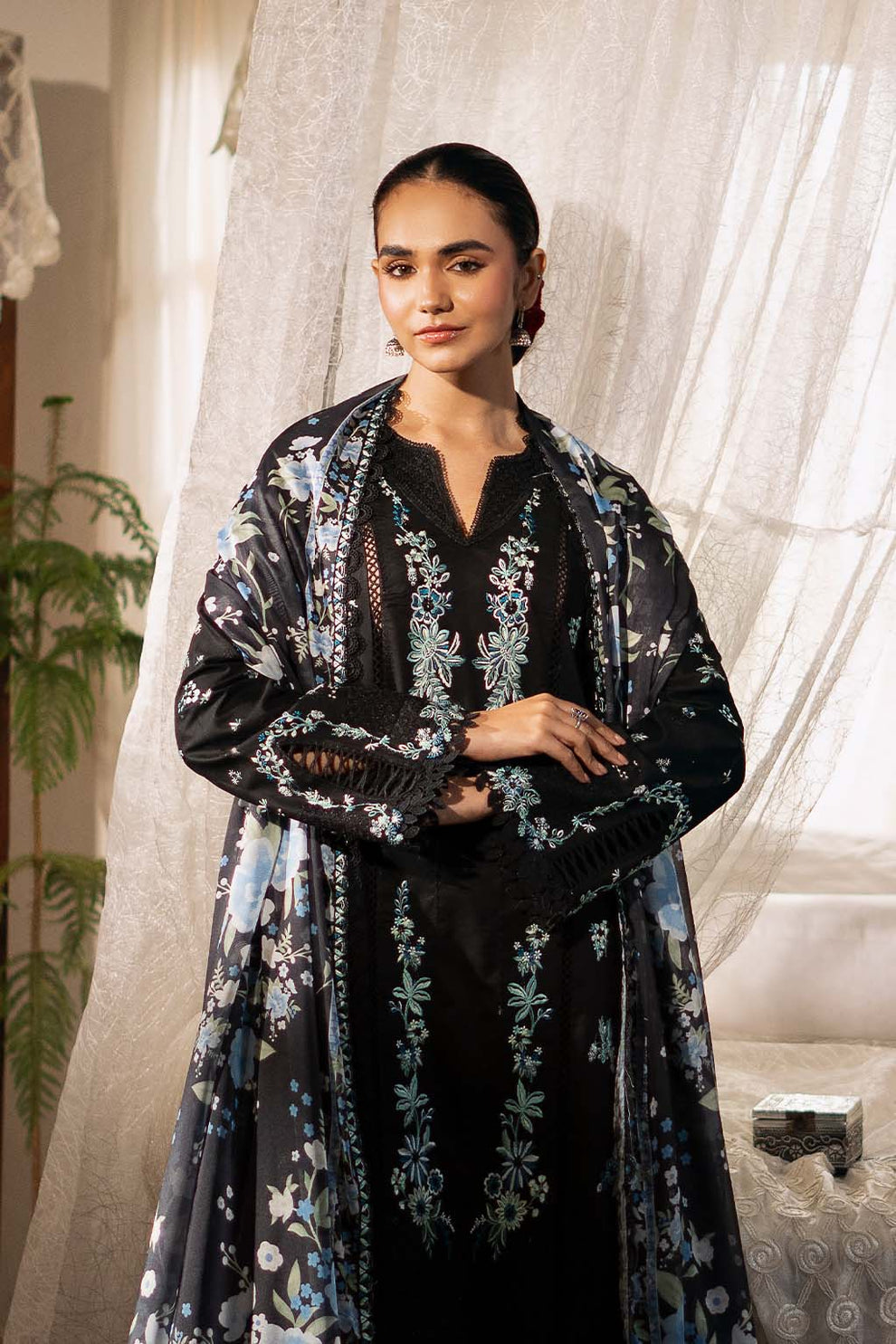 Zarposh | Sajni Lawn 25 | Mahzadi -  Zarposh Ladies Clothes -  House of Maryam