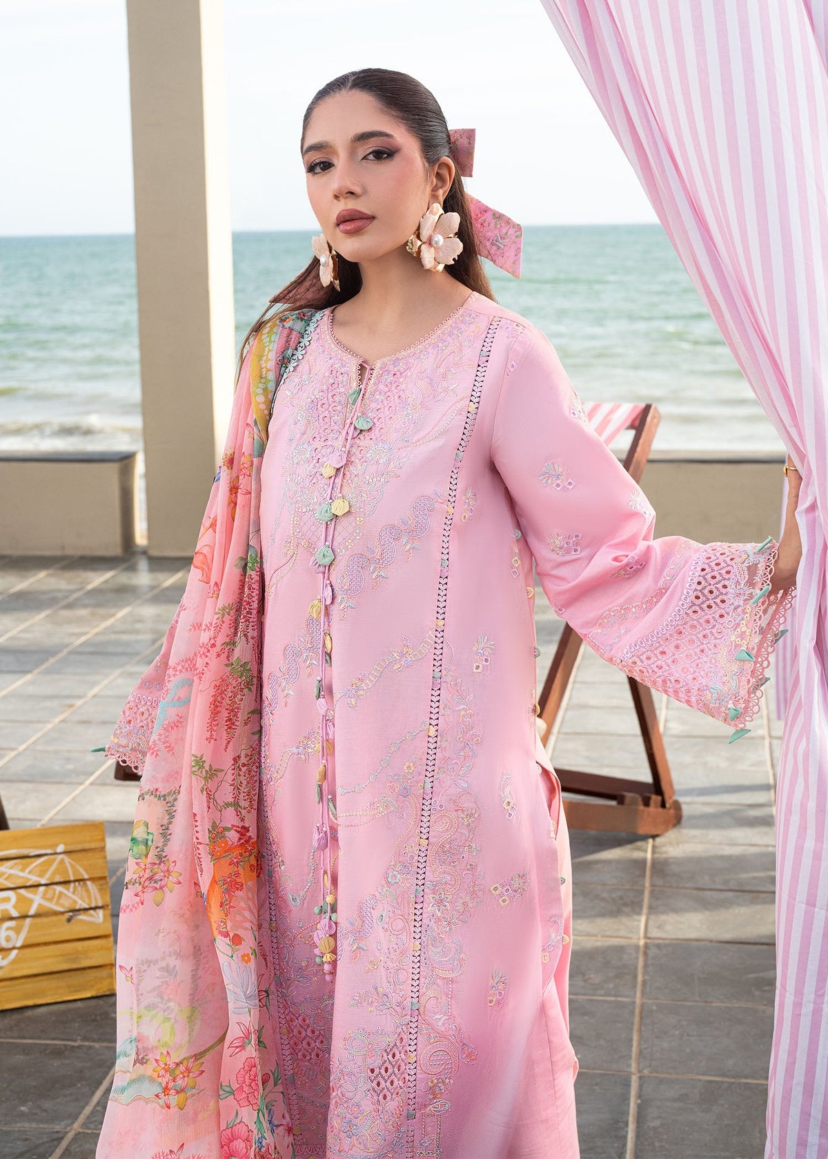 Kanwal Malik | Mira Summer Lawn 26 | Rosee-4