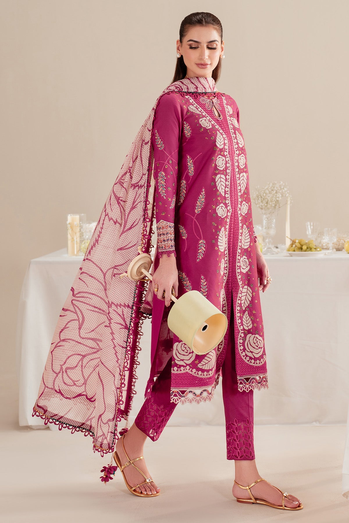 Jazmin | Iris Luxury Lawn 25 | IL'25-D05 -  Jazmin Ladies Clothes - Original Designer Dress - House of Maryam
