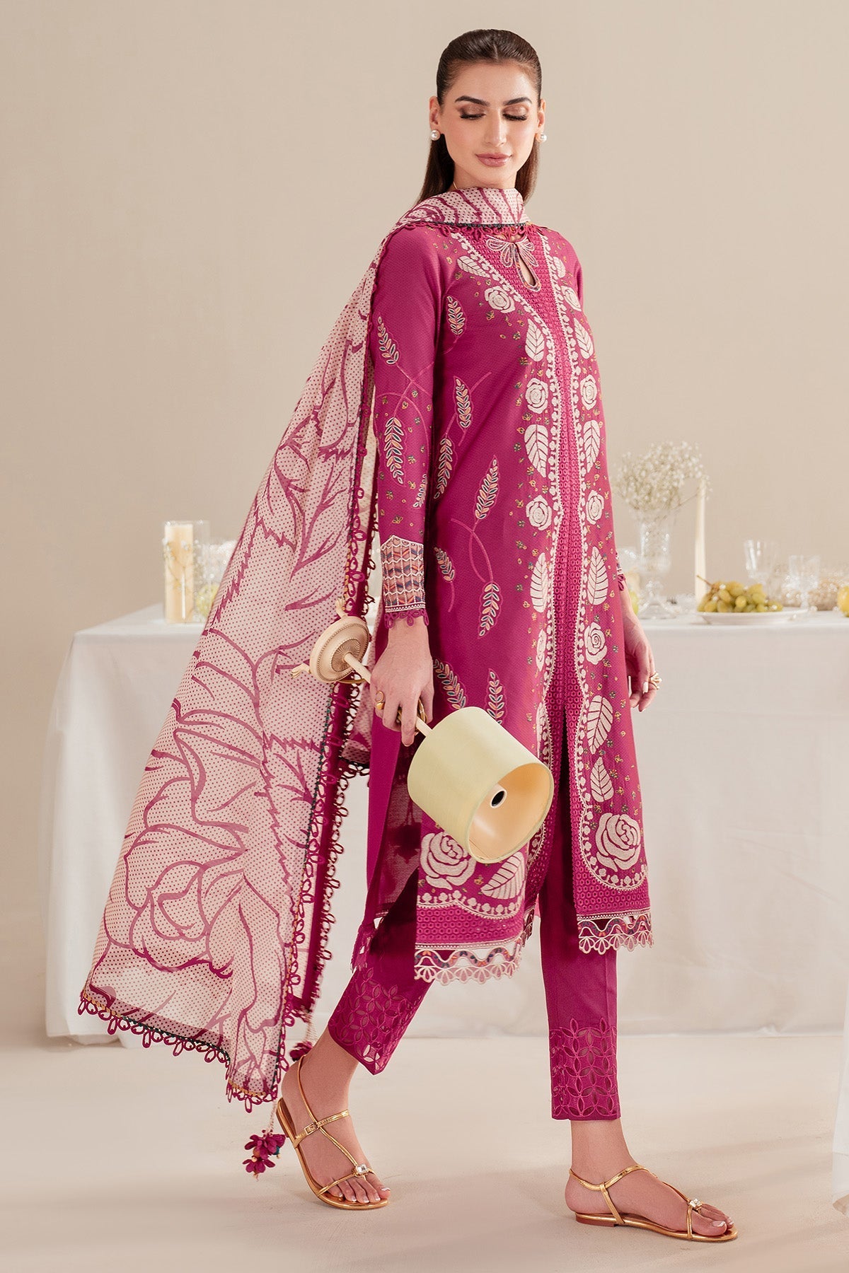 Jazmin | Iris Luxury Lawn 25 | IL'25-D05 -  Jazmin Ladies Clothes - Original Designer Dress - House of Maryam