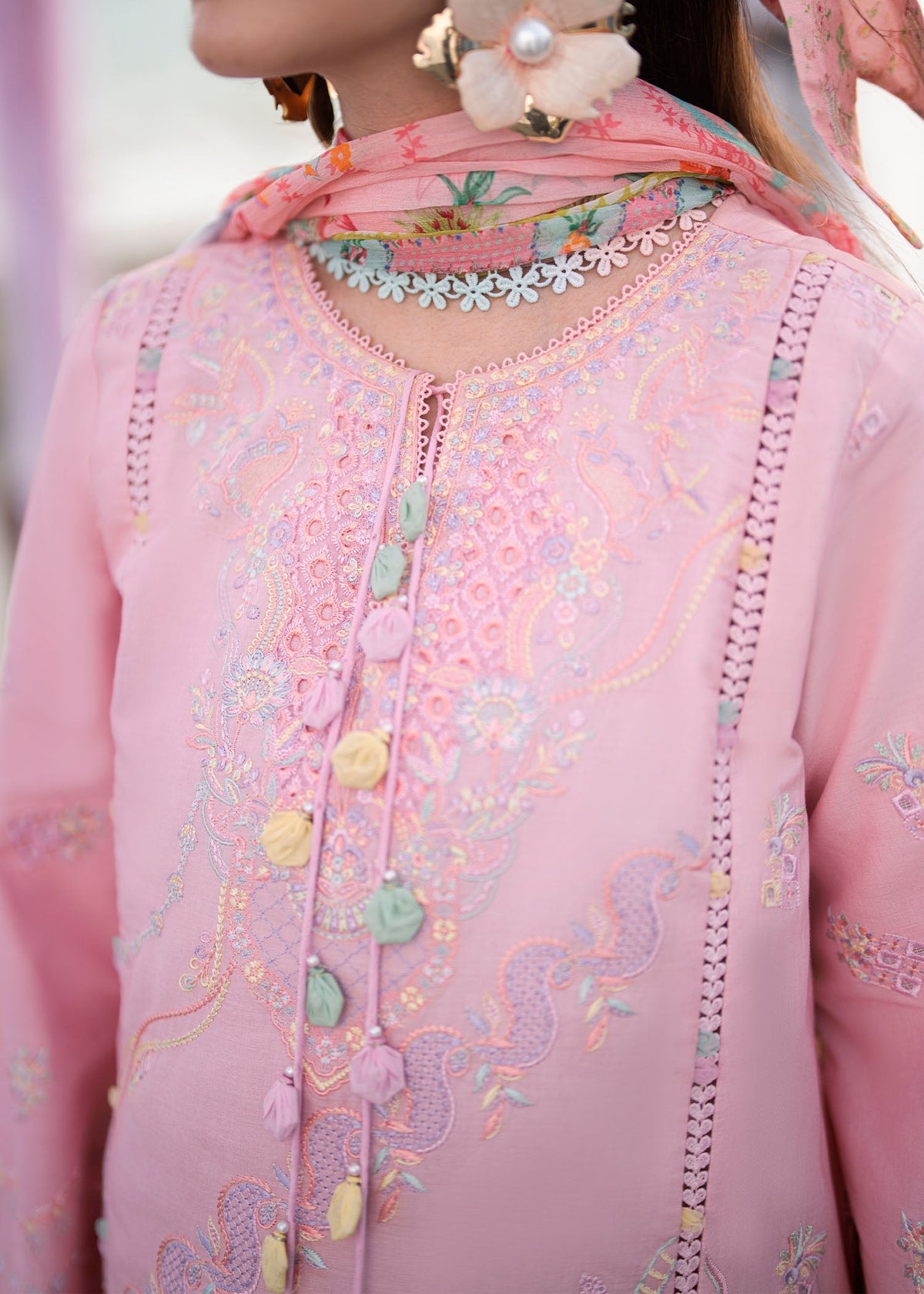 Kanwal Malik | Mira Summer Lawn 26 | Rosee-3