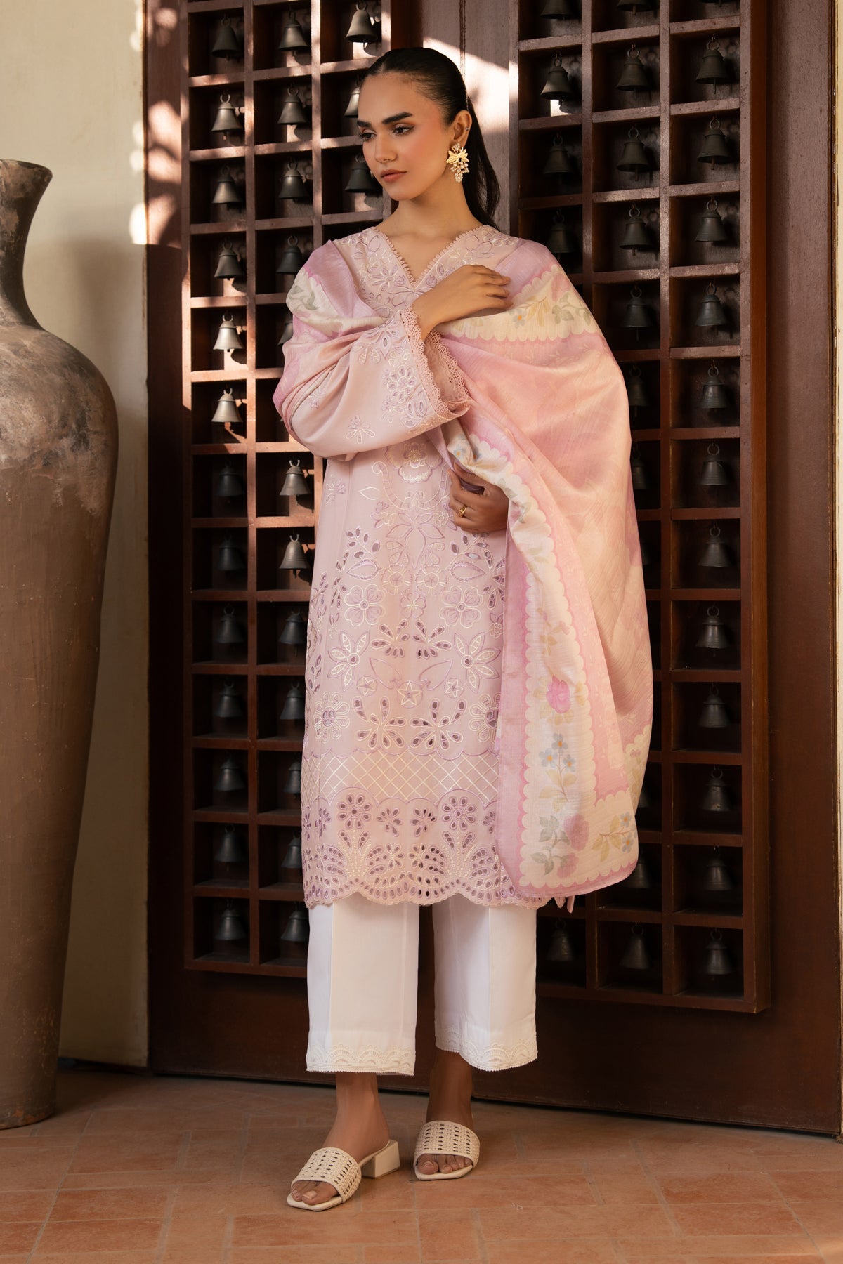 Xenia Formals | Namah Lawn 26 | EDRA, image 10