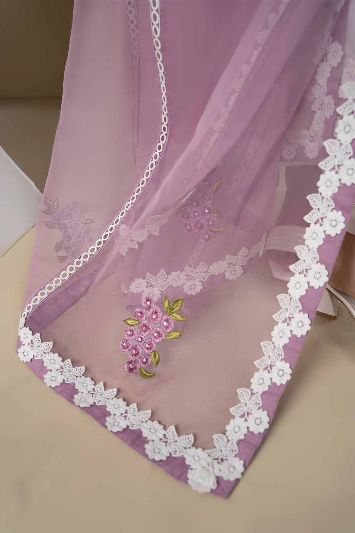 Muntaha | Rumaisa Luxury Pret | Faila - SFLP08 by Muntaha by Shanzay Fahad, image 3