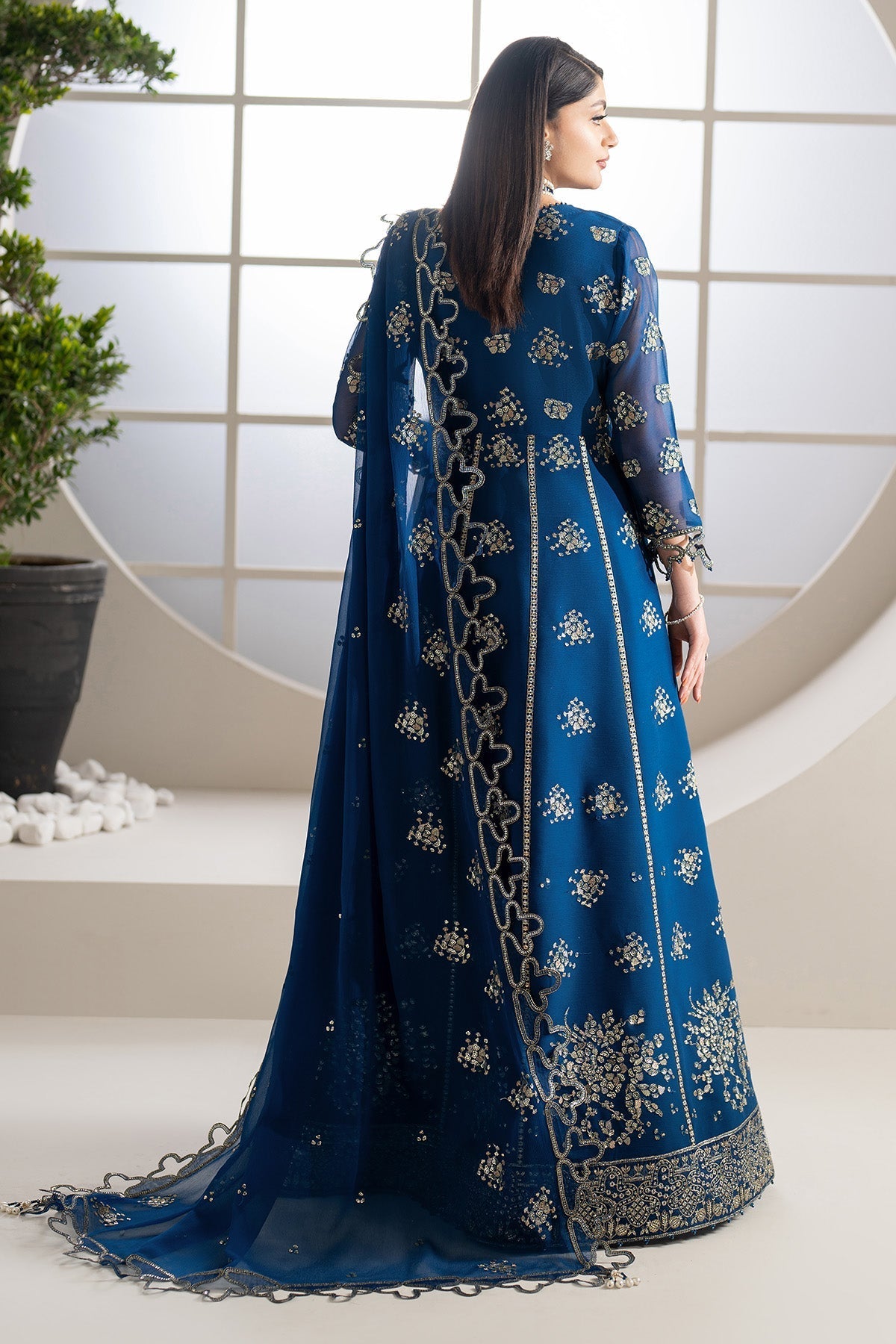 Alizeh | Formals Wear | AF-CH-2189-Pernia, image 2