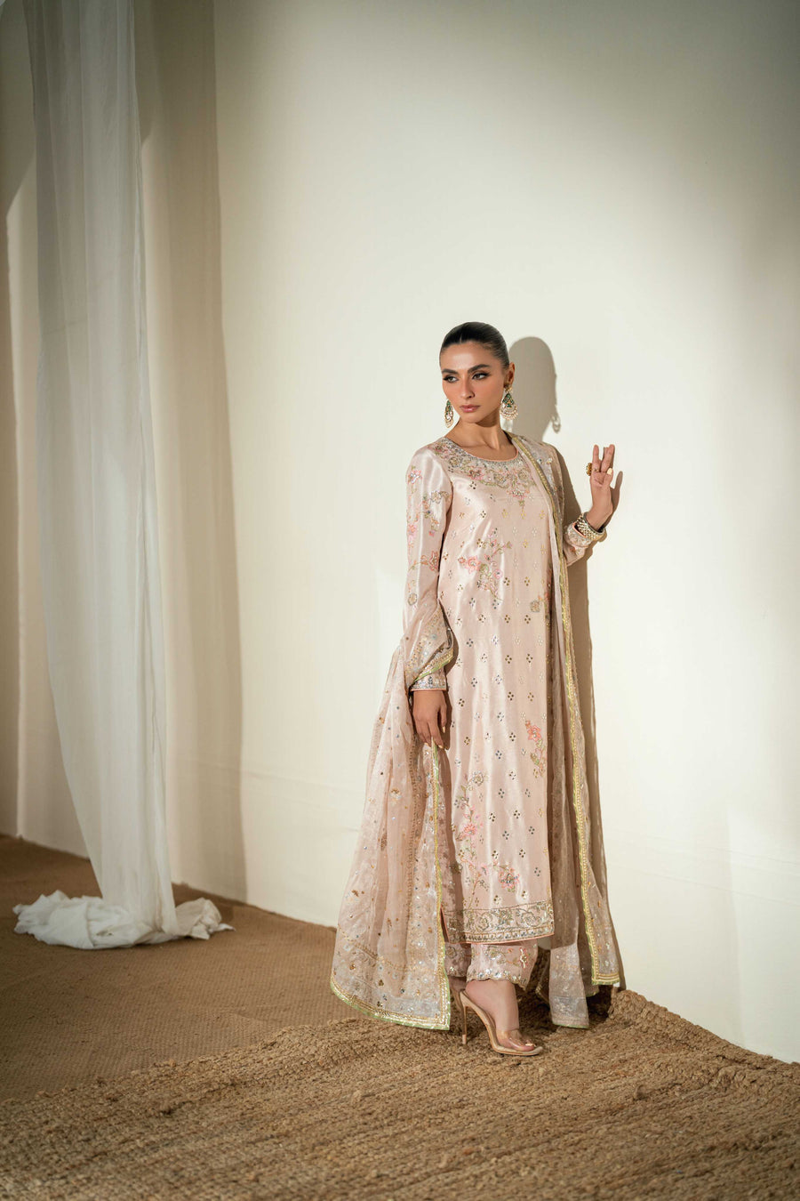 Sana Abbas | Zeya Formals | JANAN, image 5