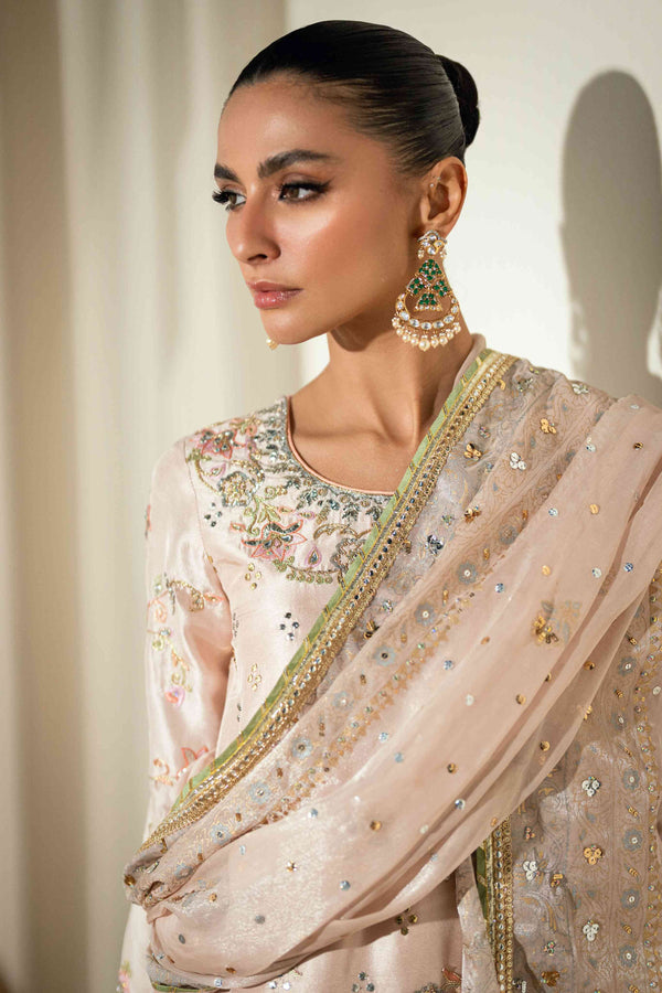 Sana Abbas | Zeya Formals | JANAN, image 4