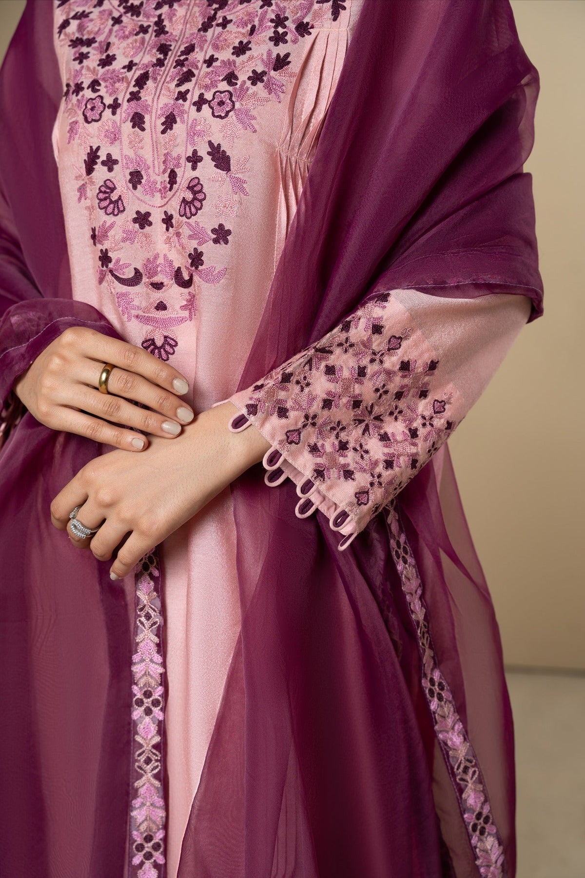 Muntaha | Rumaisa Luxury Pret | Laleh - SFLP07 by Muntaha by Shanzay Fahad, image 5