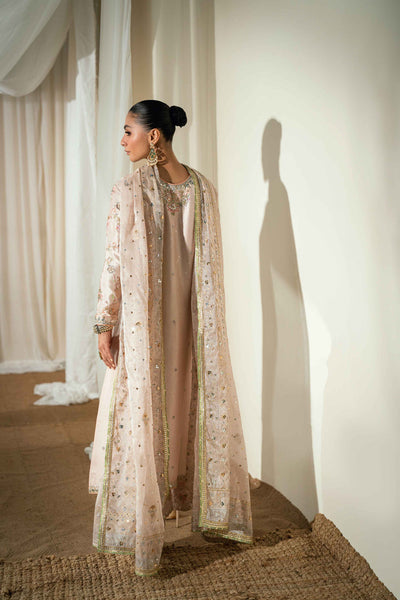 Sana Abbas | Zeya Formals | JANAN