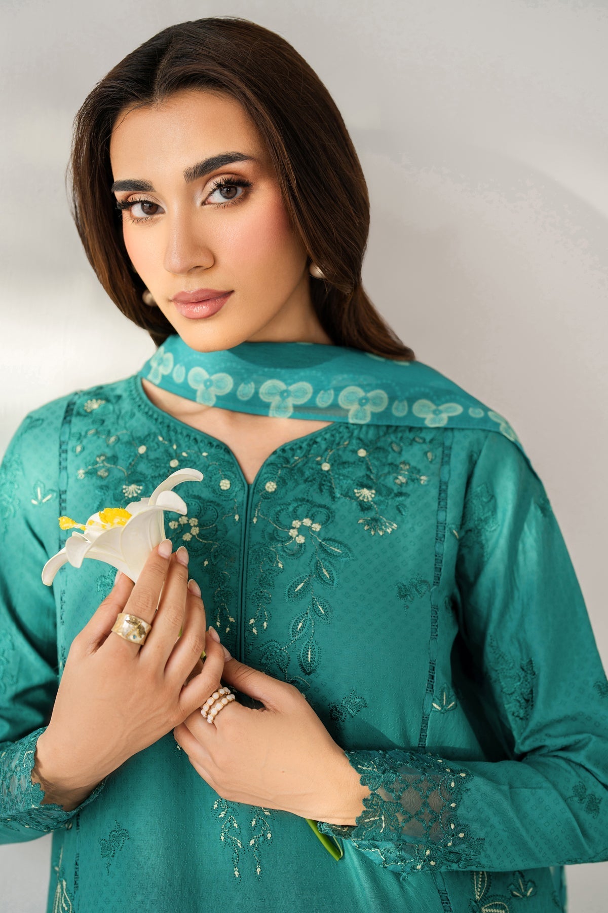 Xenia Formals | Lessence Summer 26 | ELVYN-8