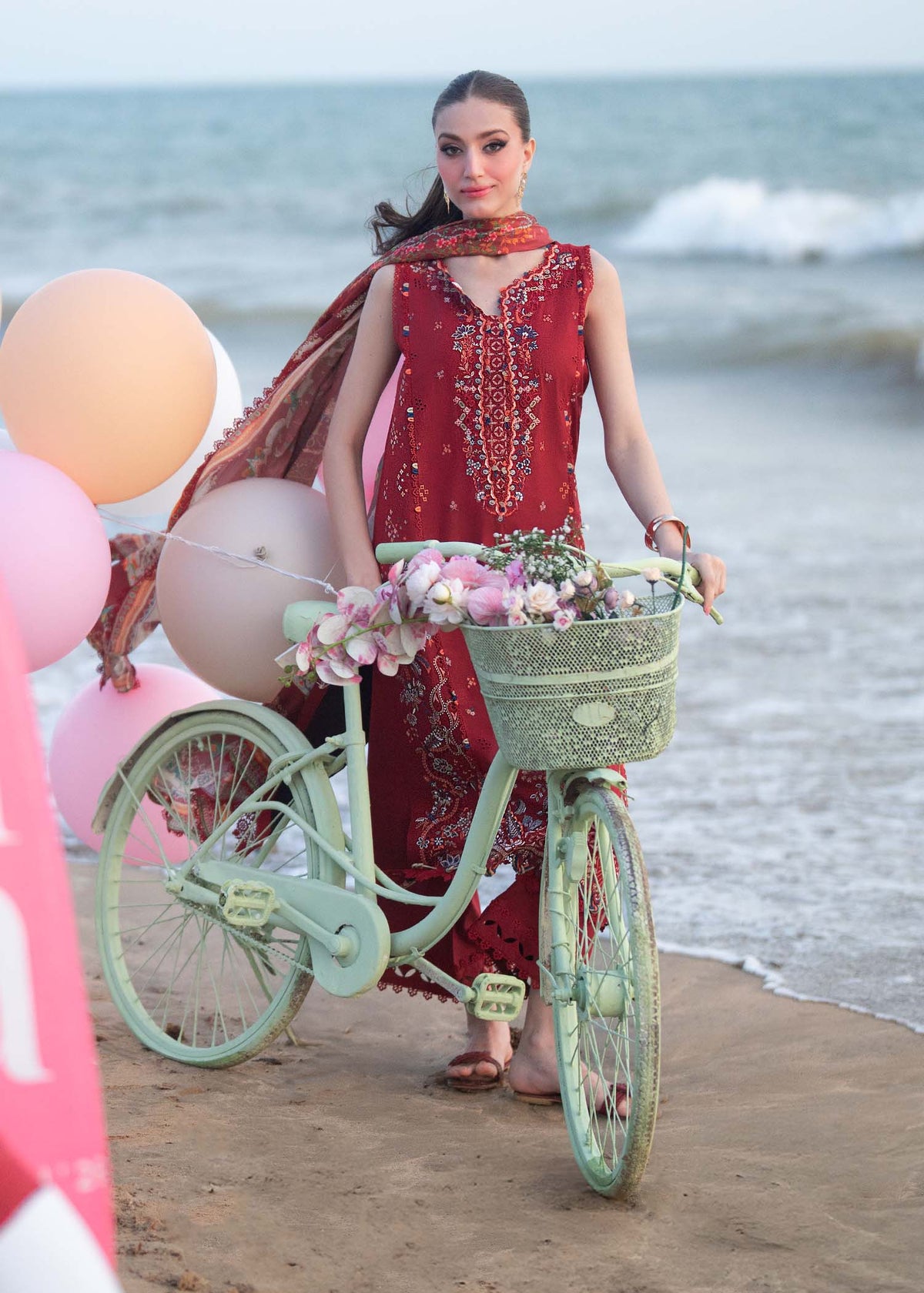 Kanwal Malik | Mira Summer Lawn 26 | Ayana-5
