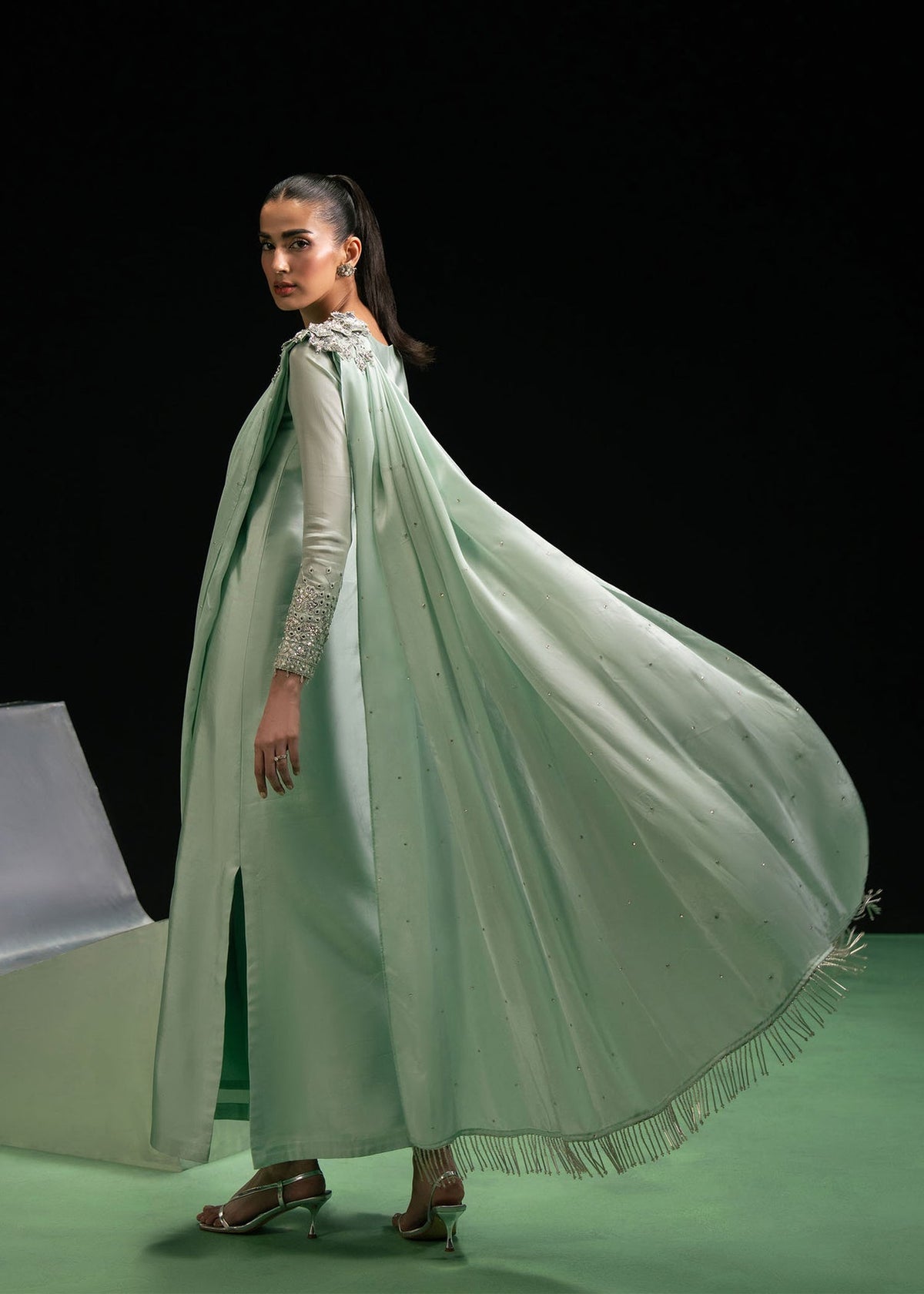 Dastoor | Leia Luxury Pret 26 | Triana, image 2