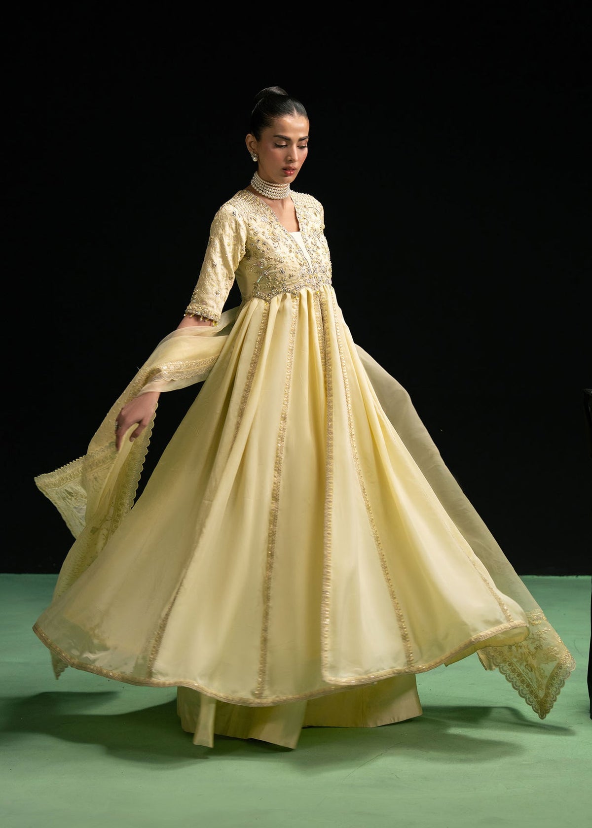 Dastoor | Leia Luxury Pret 26 | Maelys, image 3