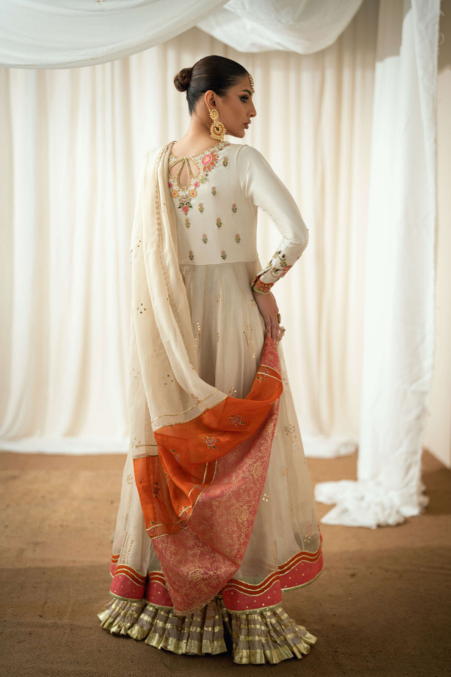 Sana Abbas | Zeya Formals | LAIRA-2