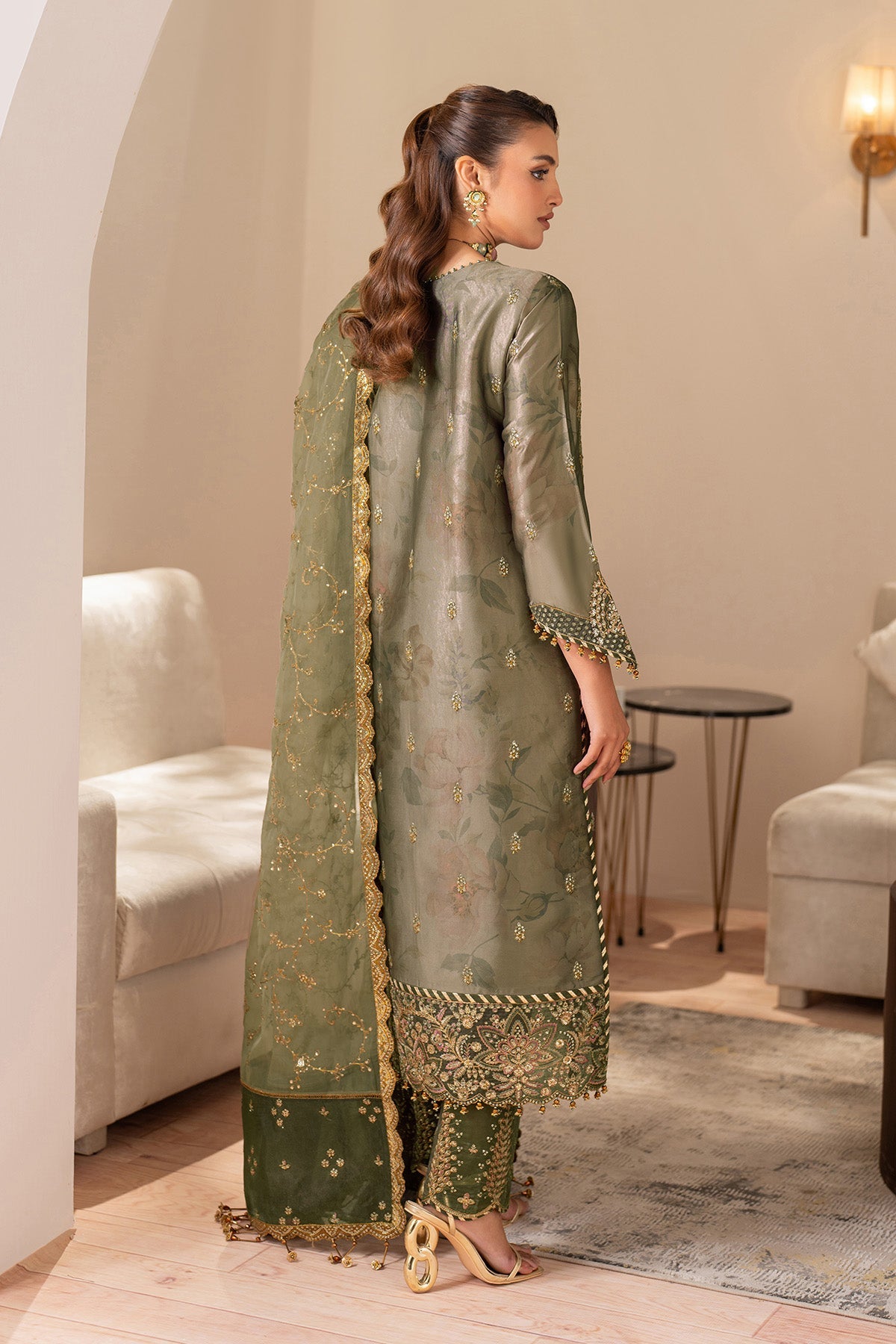 Alizeh | Formals 26 | Twilight, image 2