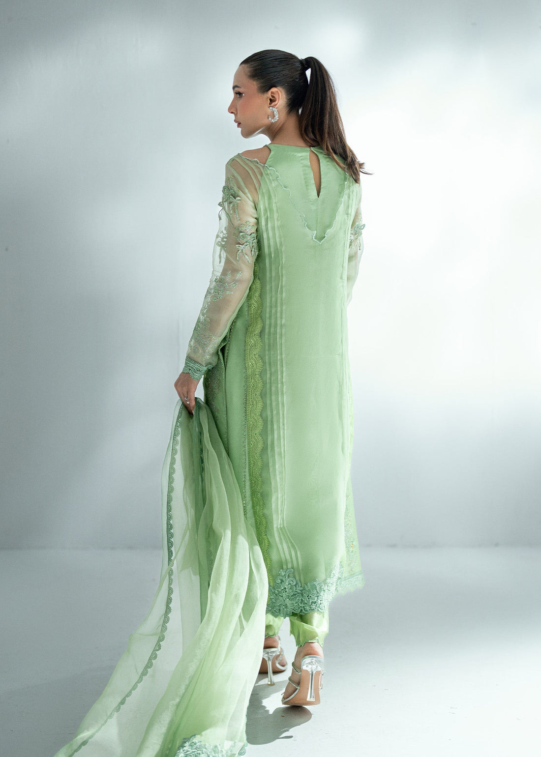 Umsha | Soiree De Rose | Twilight Garden