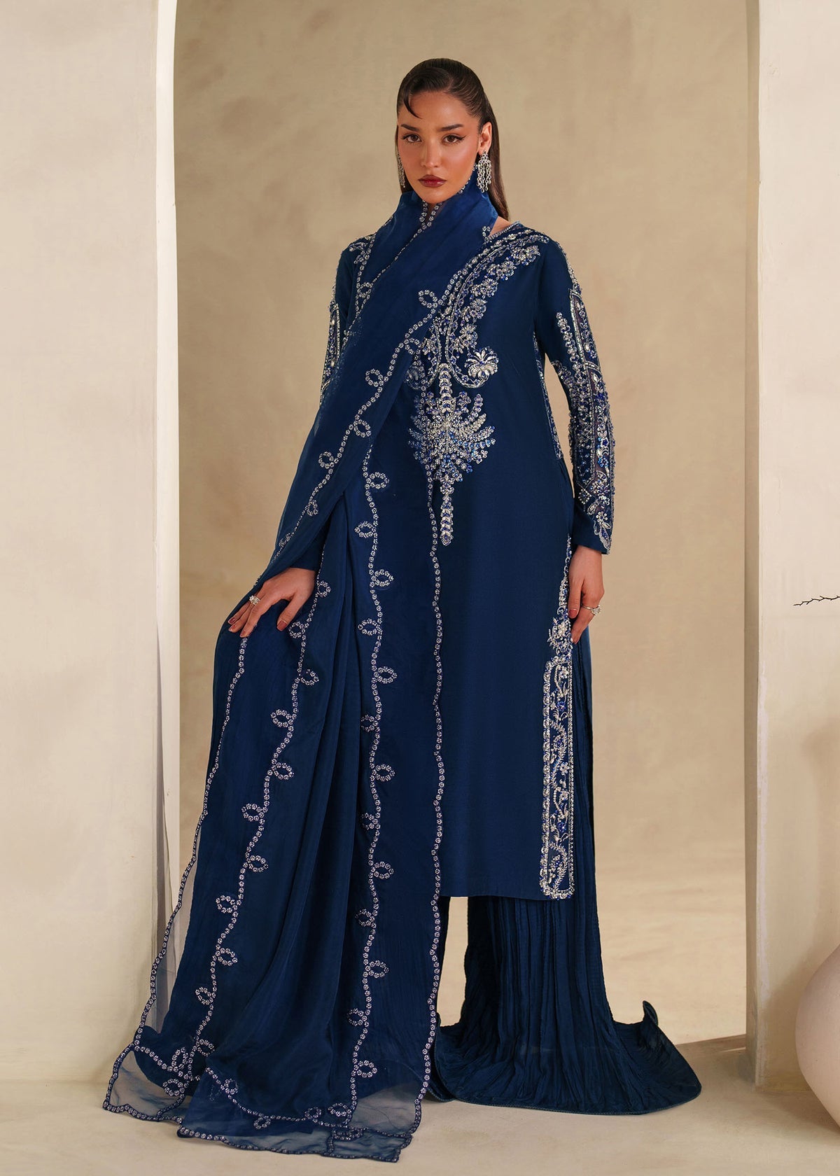 Dastoor | Maahi Luxury Pret | Chloe, image 6