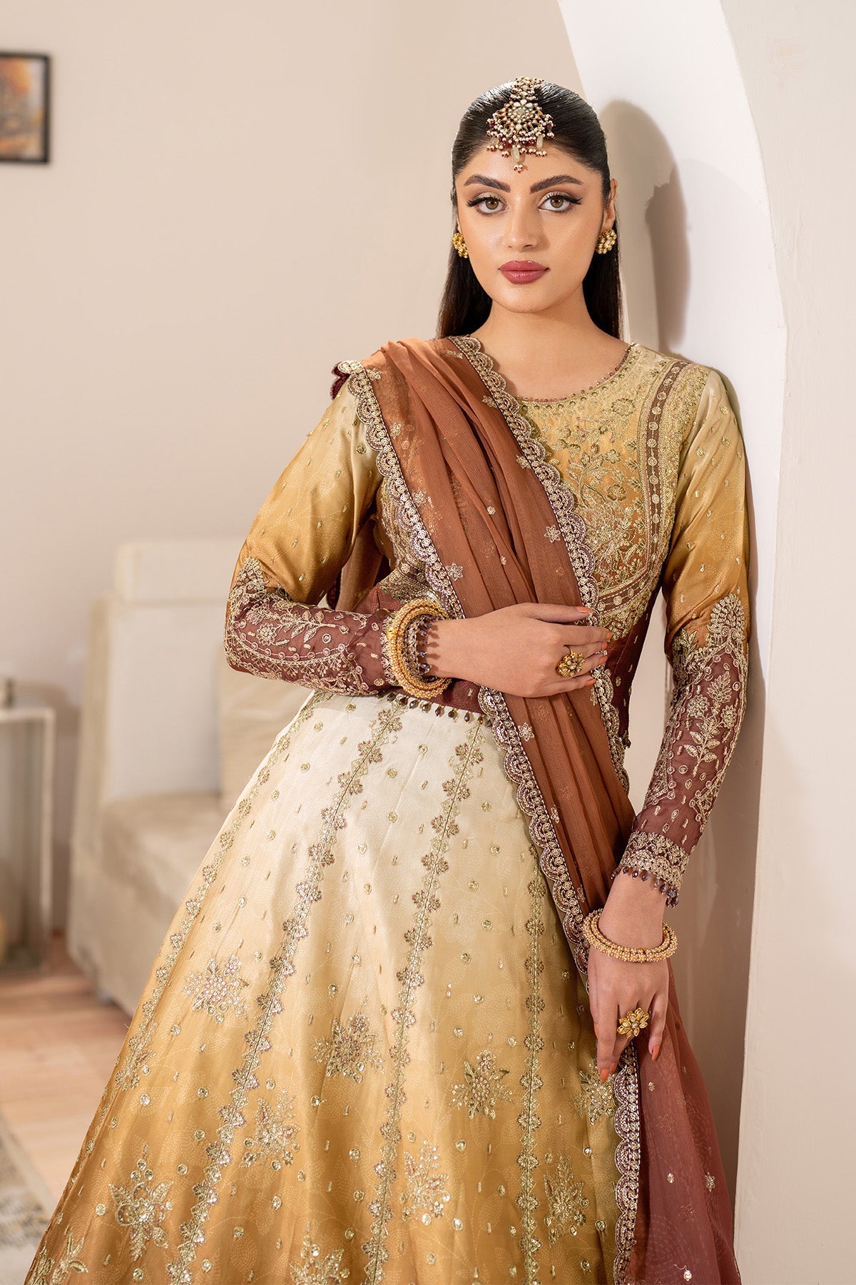 Alizeh | Formals 26 | Carmela, image 3