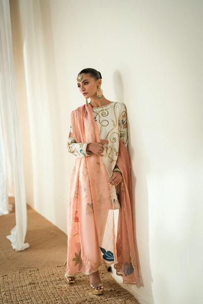 Sana Abbas | Zeya Formals | AYNA