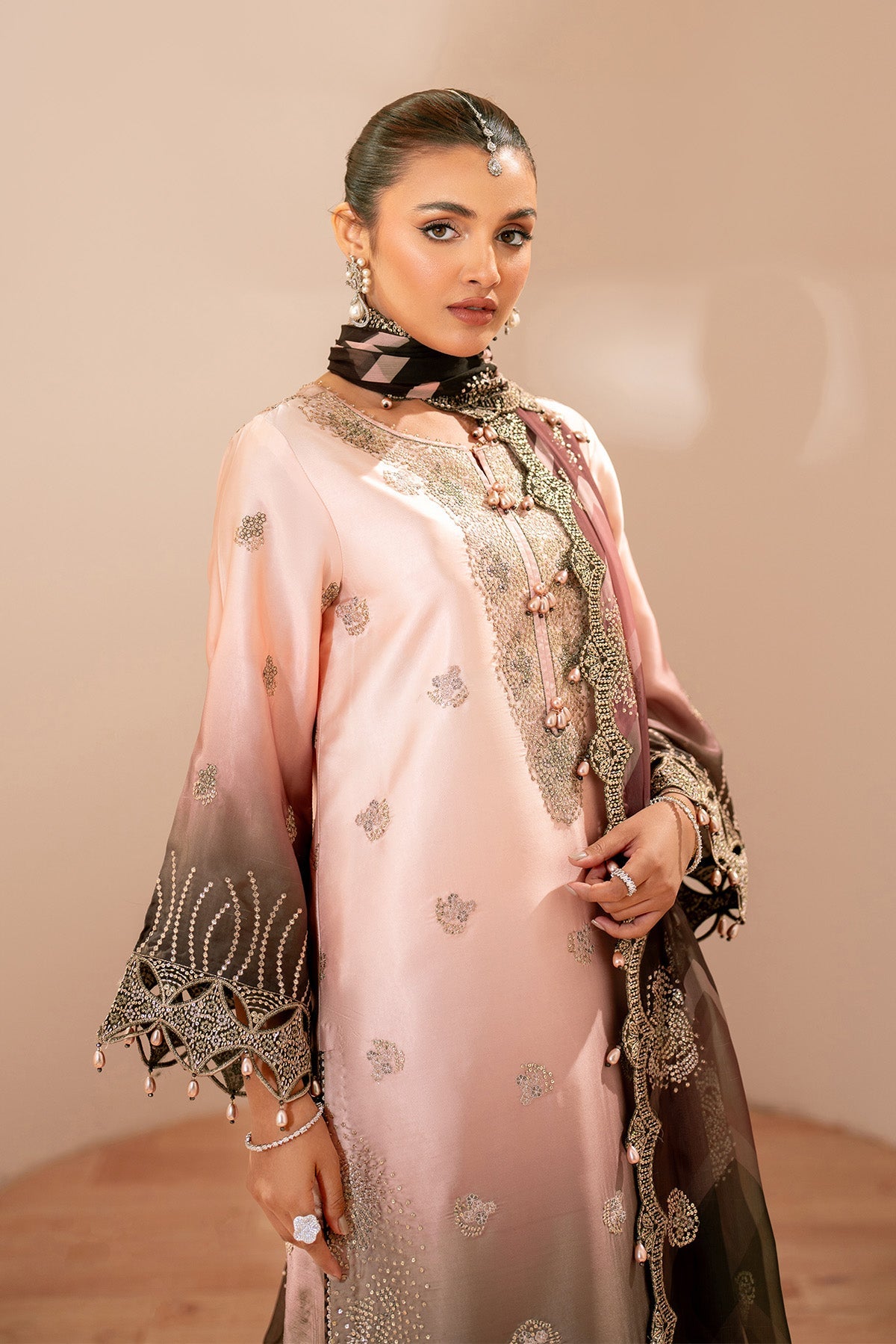 Alizeh | Formals 26 | Rozella, image 5