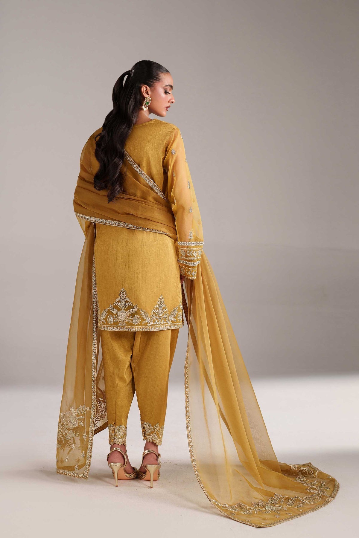 Akbar Aslam | Formal Pret | Paree, image 2
