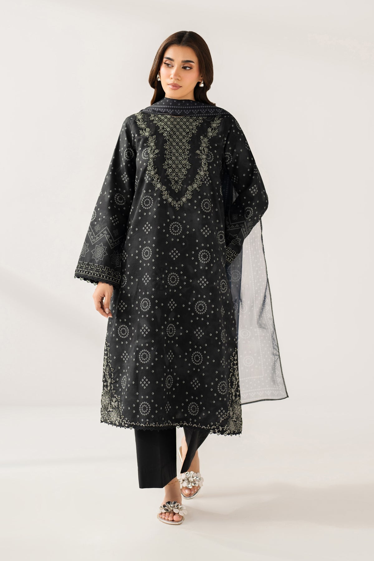 Xenia Formals | Lessence Summer 26 | NAERA, image 4